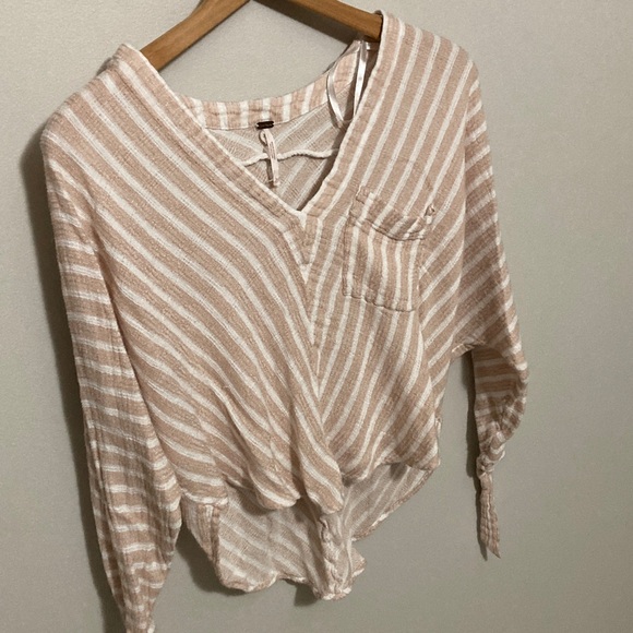 Free People Tan Striped Blouse, gauze top V-neck, single pocket, Size small - Picture 2 of 8